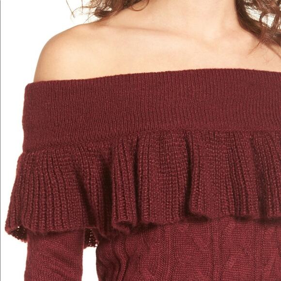 WAYF Ruffled Cable Knit Off-Shoulder Sweater Size XS NWT - Picture 3 of 8
